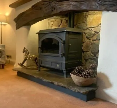 Unique Schoolhouse In The Peaceful Western Lakes 度假居 Bootle (Cumbria)