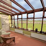 Σπίτι διακοπών Unique Schoolhouse In The Peaceful Western Lakes