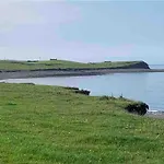Unique Schoolhouse In The Peaceful Western Lakes *