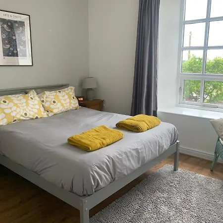 Unique Schoolhouse In The Peaceful Western Lakes בית נופש *